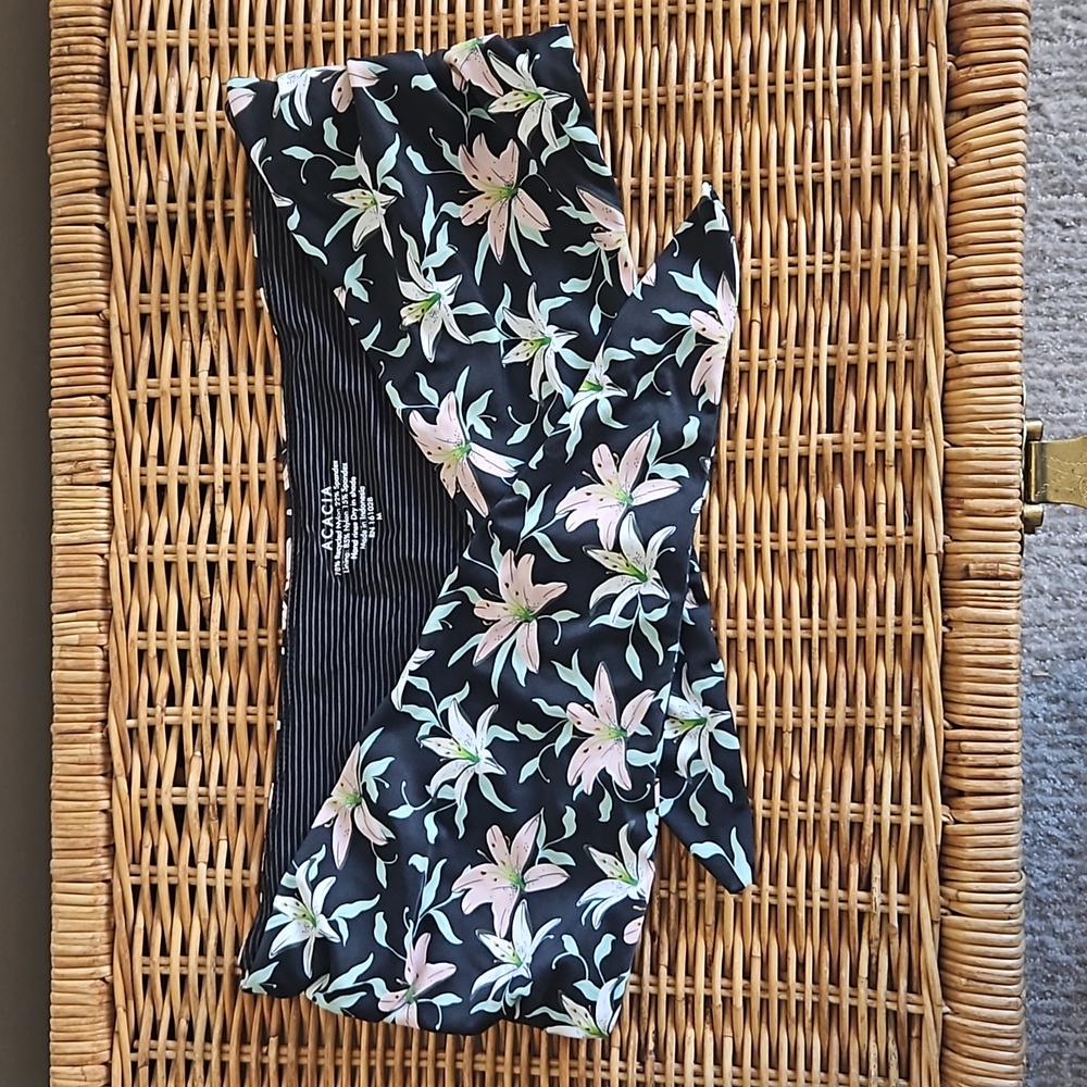 COPY - NWOT Acacia Baker Bandeau Swim Top
